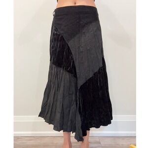 Gothic Laura Petites Black Patchwork Velvet Corduroy Pleated Midi Skirt